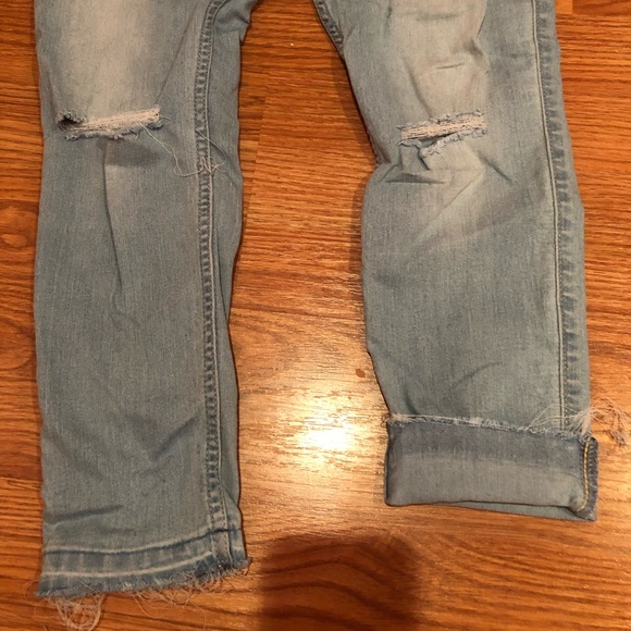 Jean capris - Picture 3 of 5